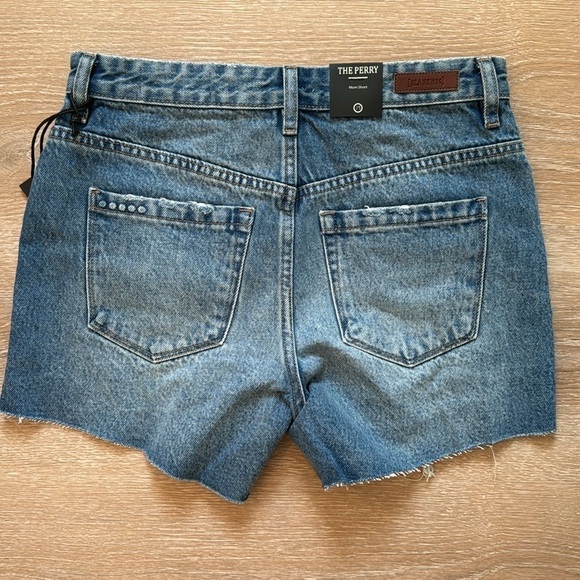 BLANK NYC The Perry Mom Short Size 25 - Picture 2 of 2